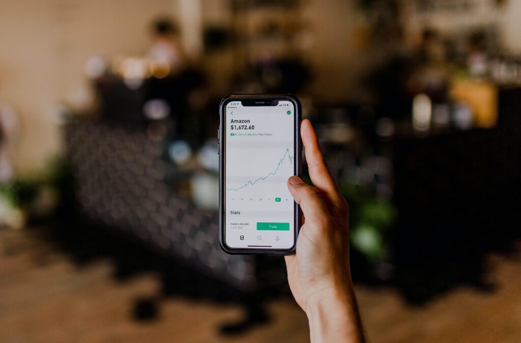 metaverse investment graph in mobile app